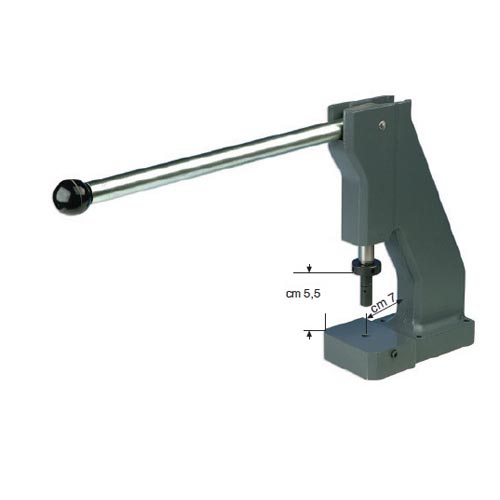 PRESS WITH CENTRAL LEVER